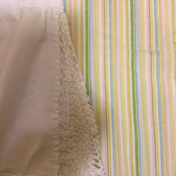 Vkntage White Jeans With Lace Trim on bell bottoms by Officious IND - Picture 10 of 12